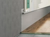 Скрытый плинтус LACONISTIQ /ОБЫЧНЫЙ/REGULAR, под подсветку, черный матовый RAL9005 (80х13х3000мм)